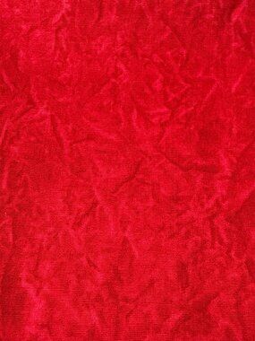 Red Crinkle Cotton Fabric 11" x 46" Craft Square Sewing Quilting